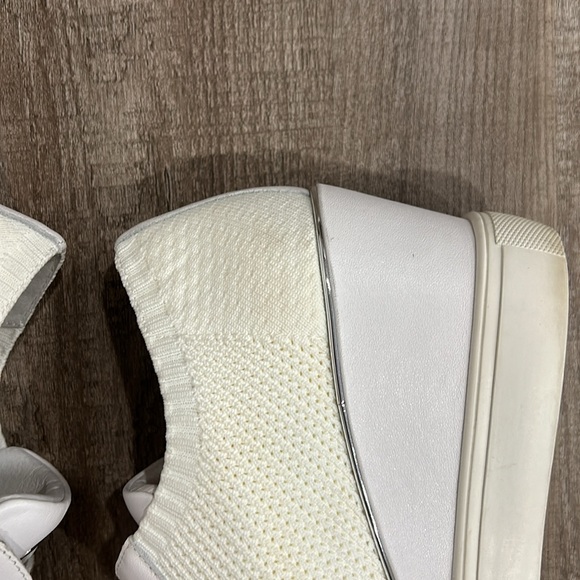 Wishbone Collection Noelle wedge - Picture 8 of 10